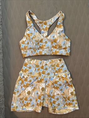 Floral High-Waist Bike Shorts and Sports Bra Set